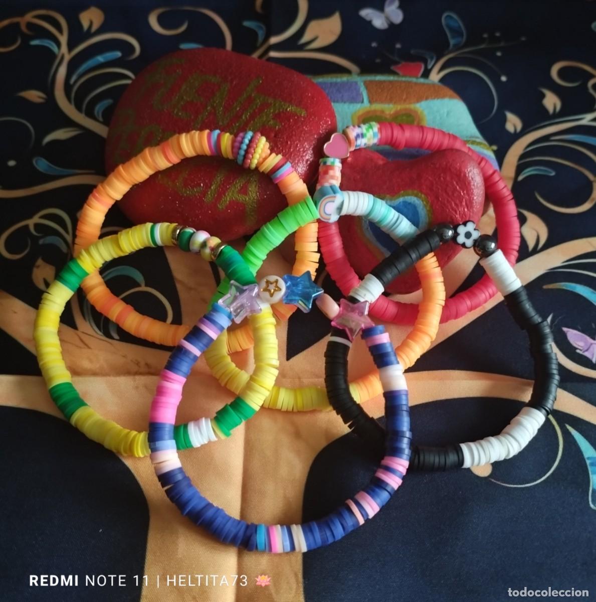 Artesan&iacute;a: Pulseras multicolor, seis pulseras