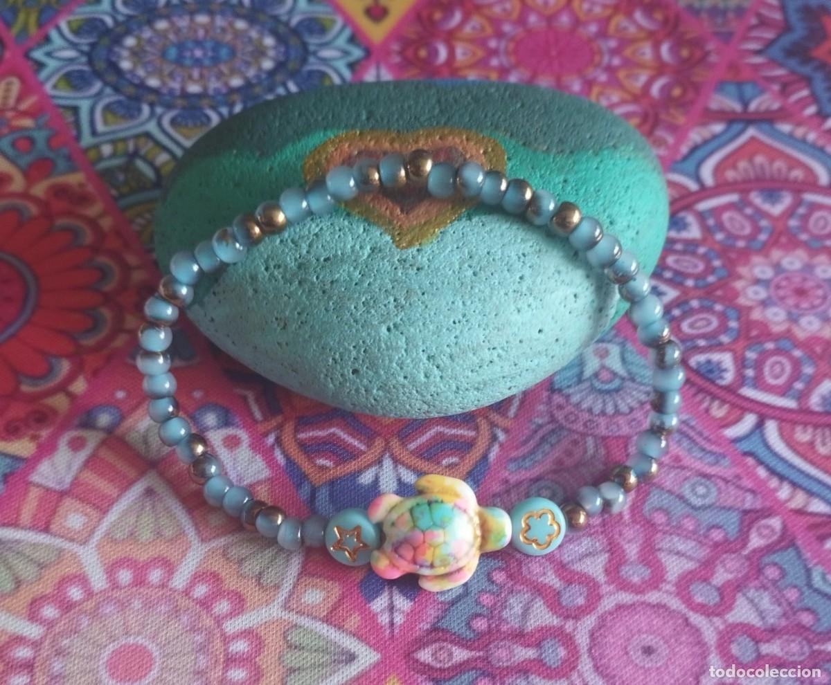 Artesan&iacute;a: Pulsera &rdquo;Tortuga colores&rdquo;, hecha a mano