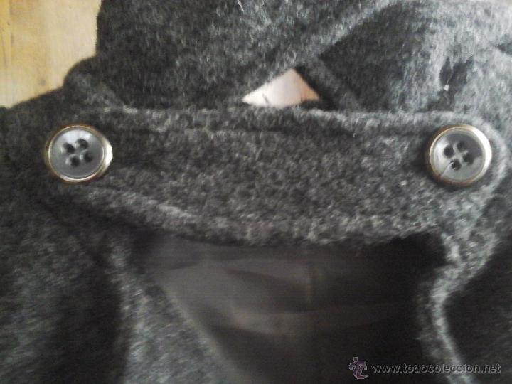 Artesan&iacute;a: Detalle pieza en el cuello que se puede poner si hace mucho frio o sacar va con 2 preciosos botones. - Foto 4