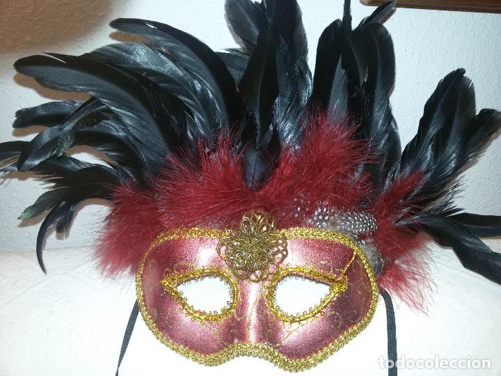 Artesan&iacute;a: M&Aacute;SCARA ANTIFAZ PLUMAS - Foto 1