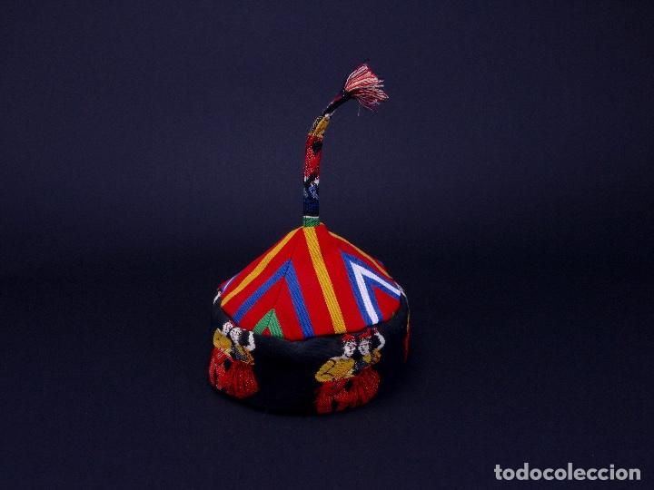 Artesan&iacute;a: GORRO TIPICO DE MADEIRA - Foto 2