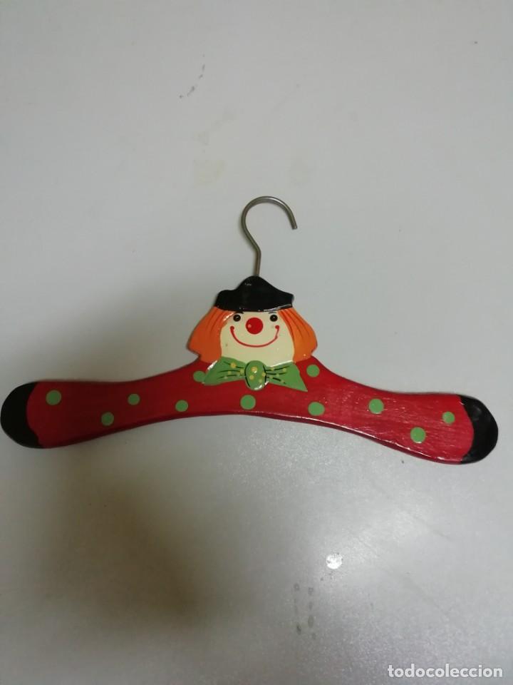 Artesan&iacute;a: Percha infantil pintada a mano - Foto 2