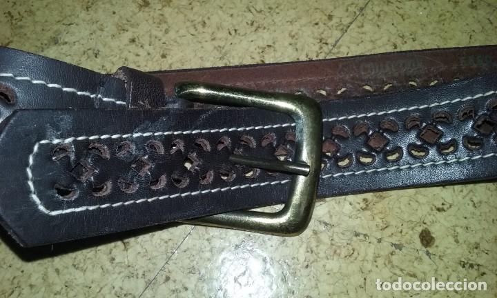 Artesan&iacute;a: cinturon piel marron - Foto 3