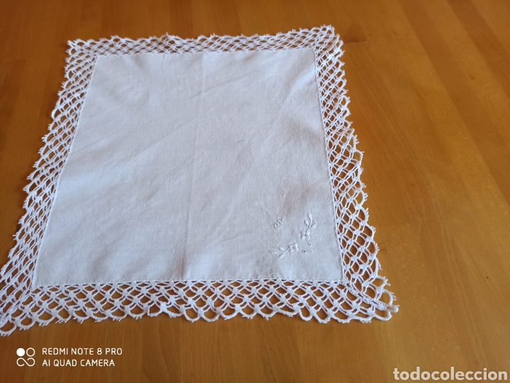 Artesan&iacute;a: Pa&ntilde;uelo antiguo con puntilla - Foto 3