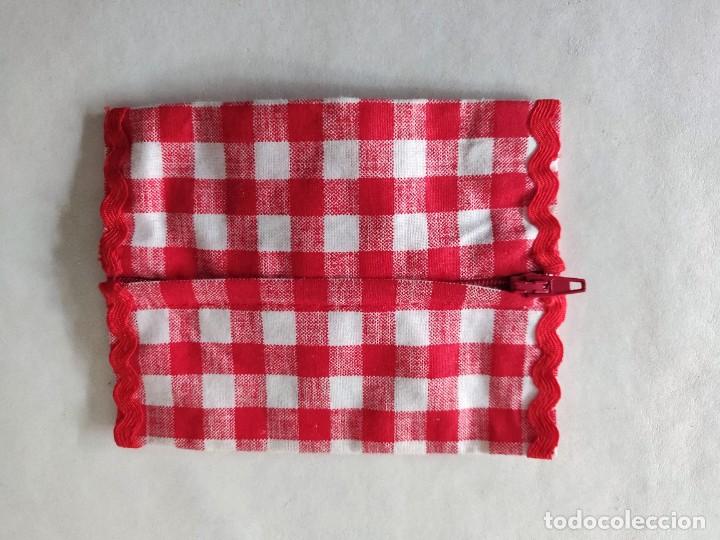 Artesan&iacute;a: Monedero - Foto 3