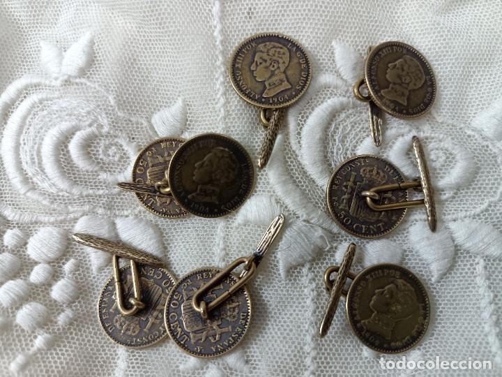 Artesan&iacute;a: Botones de moneda (lat&oacute;n) - Foto 4