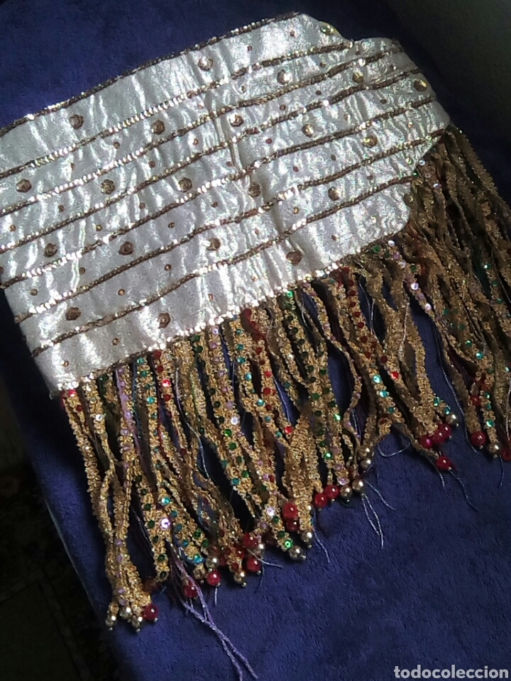 Artesan&iacute;a: Falda mini de lam&eacute; con flecos - Foto 3