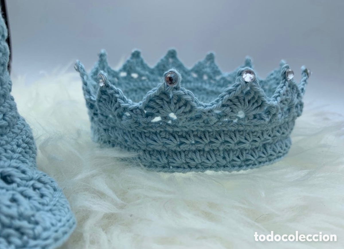 Artesan&iacute;a: Botitas y Corona - Foto 3