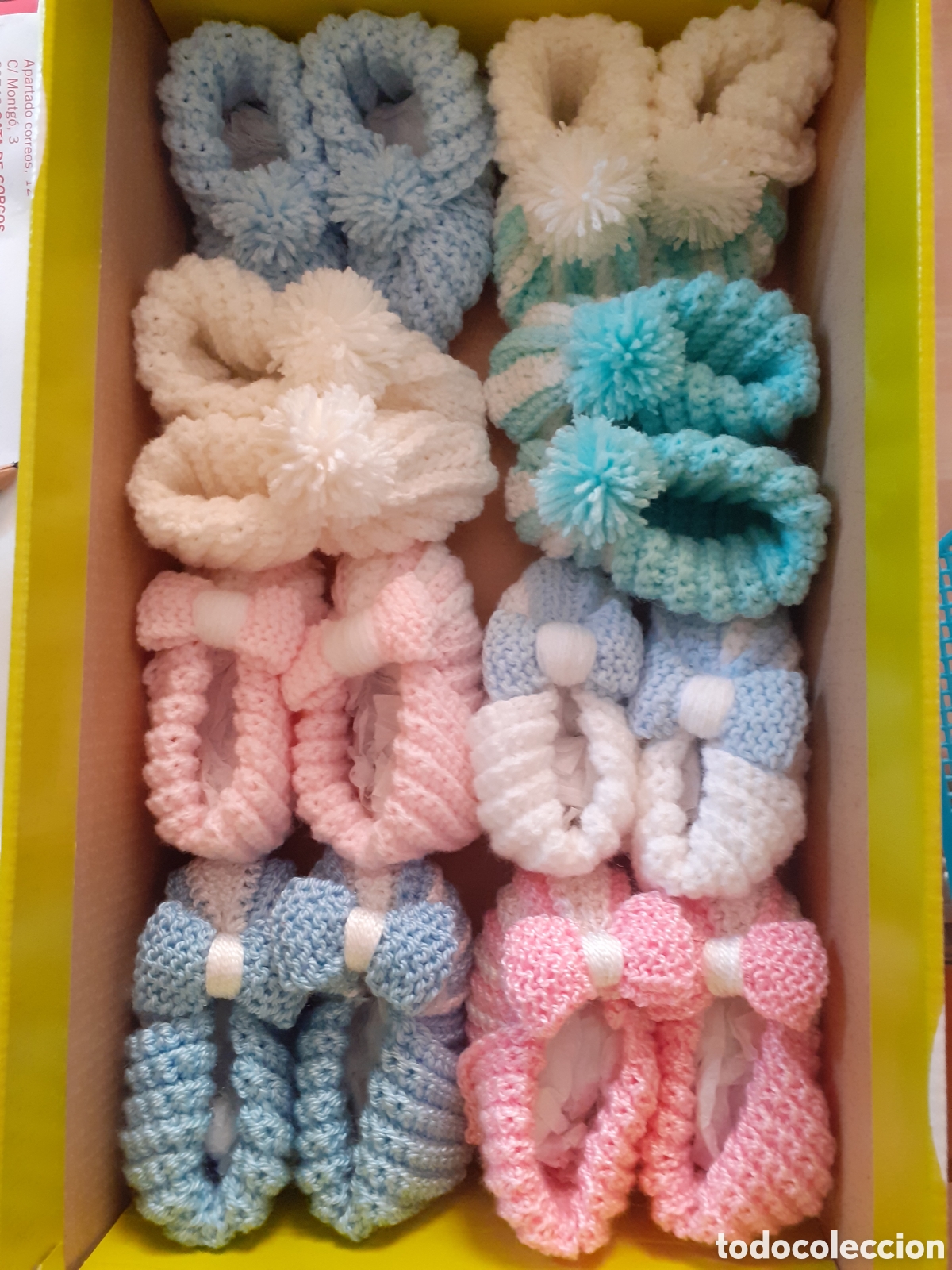 Artesan&iacute;a: 8 pares de Patucos de bebe - Foto 1