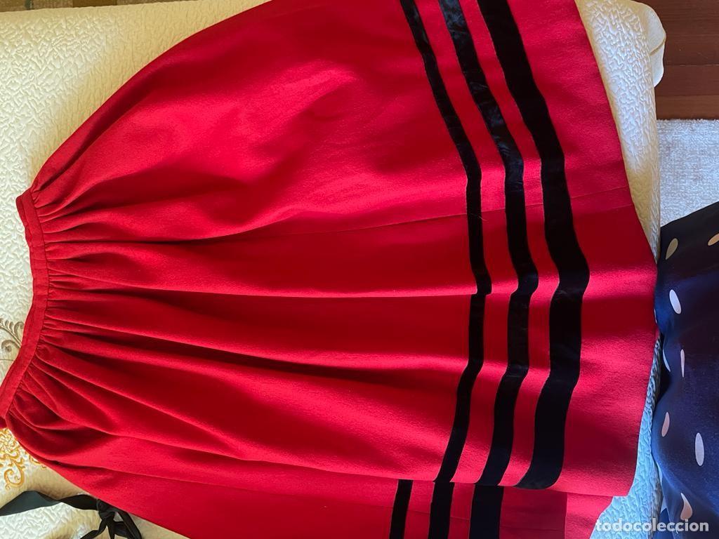 Artesan&iacute;a: Traje regional de gallega - Foto 5