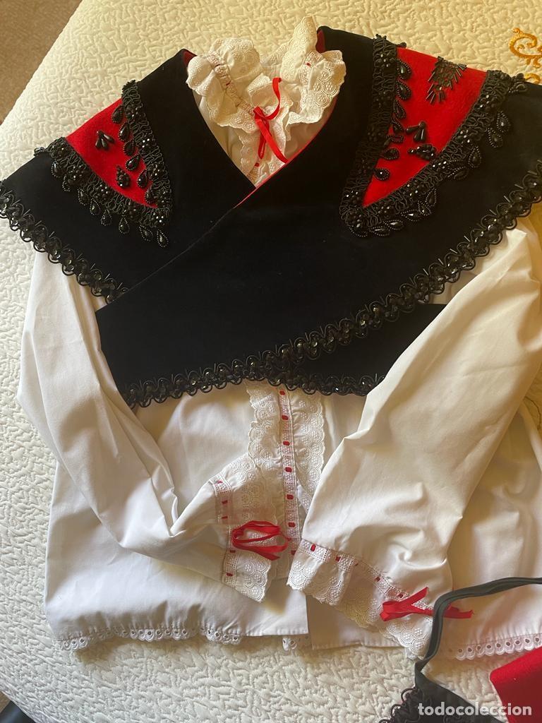 Artesan&iacute;a: Traje regional de gallega - Foto 11