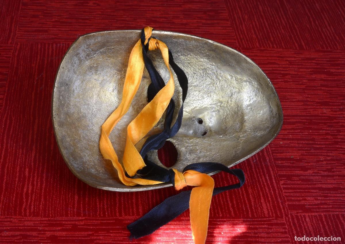 Artesan&iacute;a: MAGN&Iacute;FICA M&Aacute;SCARA DE BRONCE ESMALTADO - Foto 2