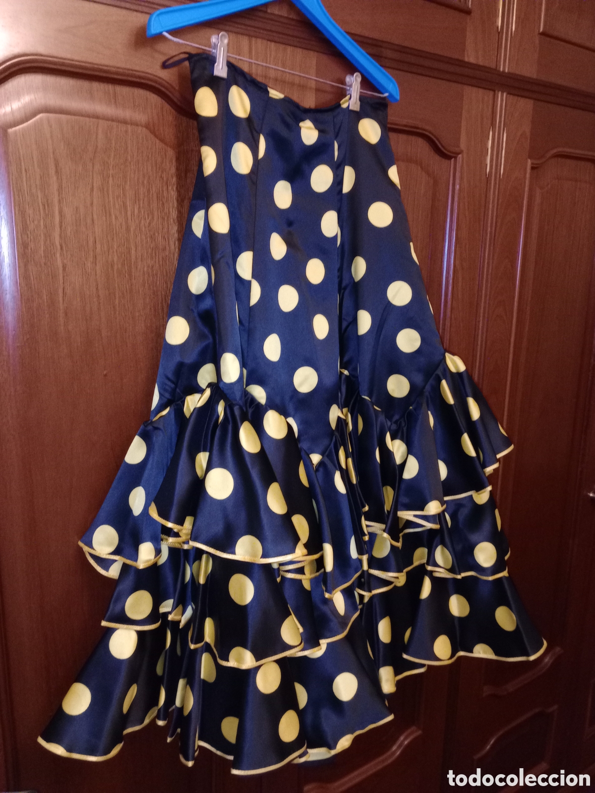 Artesan&iacute;a: Falda flamenca y complementos - Foto 1