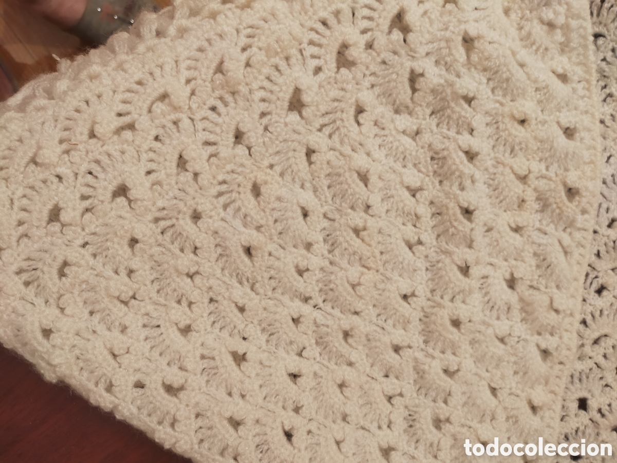 Artesan&iacute;a: Chal crochet blanco hecho a mano - Foto 6