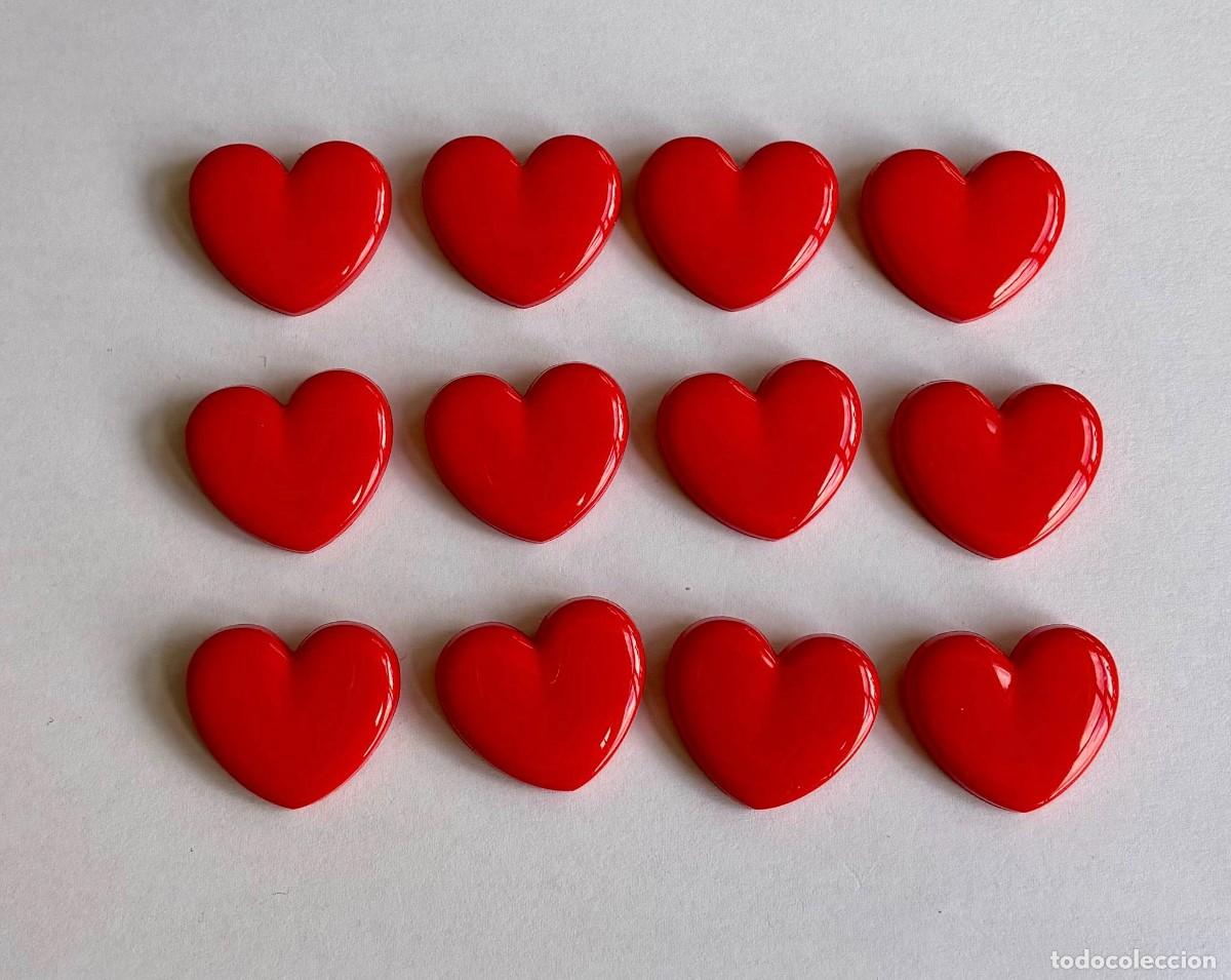 Artesan&iacute;a: Vintage Red Heart Charms &ndash; Set of 12 &ndash; Acrylic Cabochons for Hair Elastics / DIY Crafts