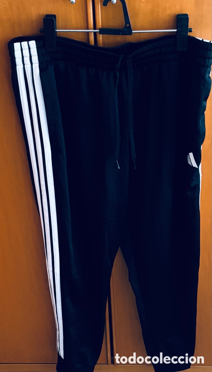 Artesan&iacute;a: Pantal&oacute;n Adidas 2XL negro con tres bandas