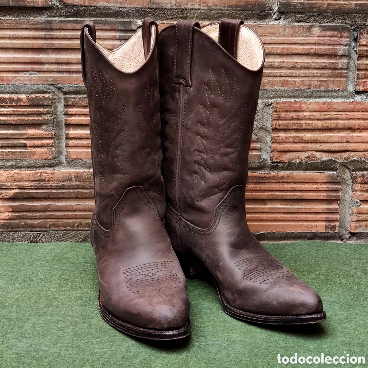 Artesan&iacute;a: Botas Camperas Texanas Valverde del Camino T44