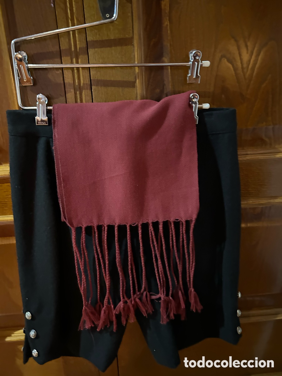Artesan&iacute;a: Traje tradicional gallego - Foto 3