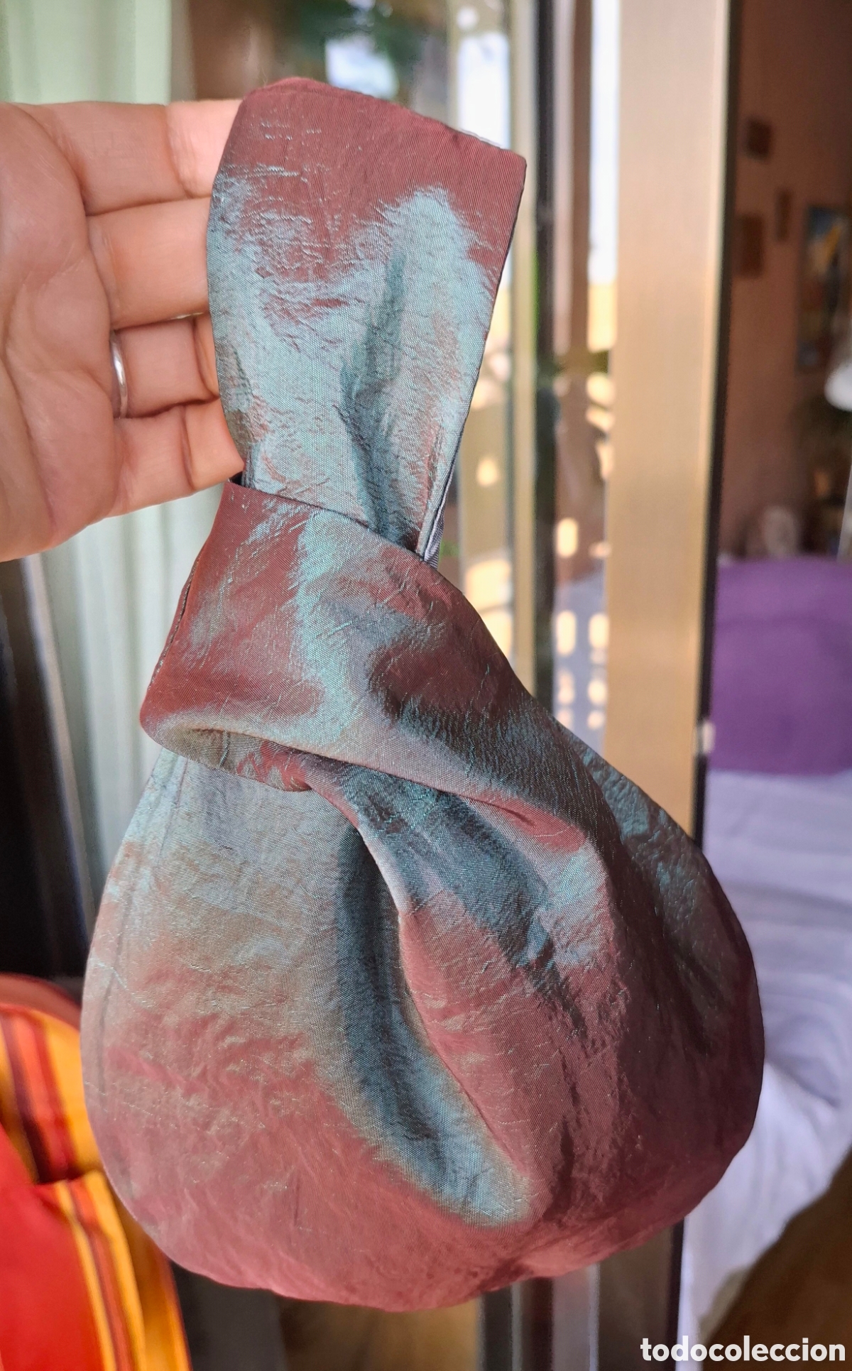 Artesan&iacute;a: Bolso de fiesta, de nudo japon&eacute;s