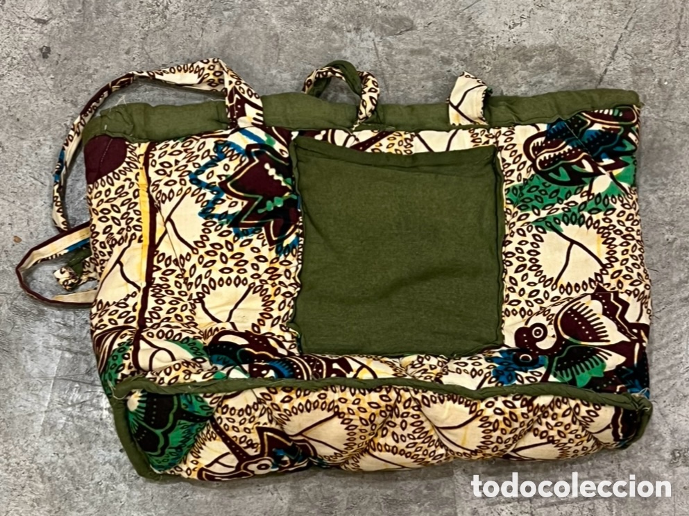 Artesan&iacute;a: Bolso. Hecho a mano con tela africana.