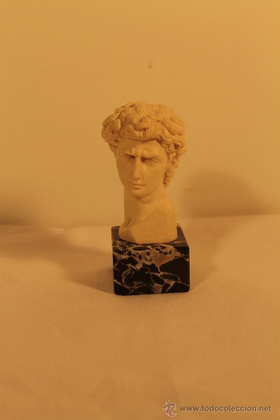 Artesan&iacute;a: BUSTO DE DAVID EN PASTA DE GINO RUGGERI - Foto 1