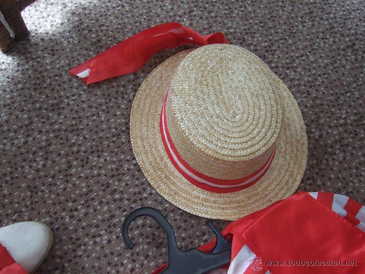 Artesan&iacute;a: DISFRAZ ROJO Y BLANCO A RAYAS HECHO A MANO - Foto 2