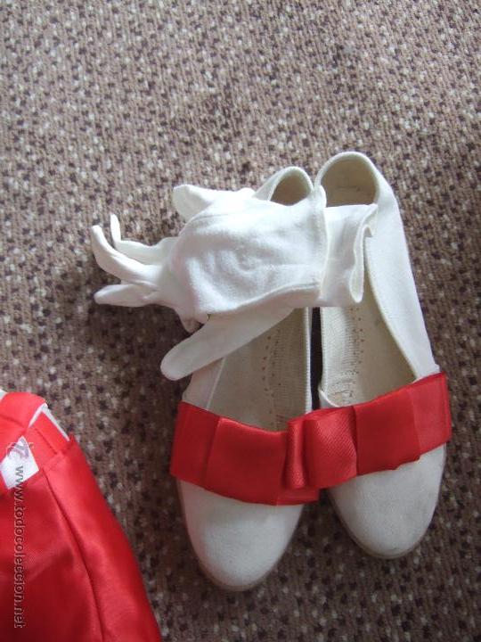 Artesan&iacute;a: DISFRAZ ROJO Y BLANCO A RAYAS HECHO A MANO - Foto 3
