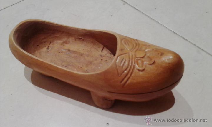Artesan&iacute;a: zueco madera tallado suelto - Foto 1