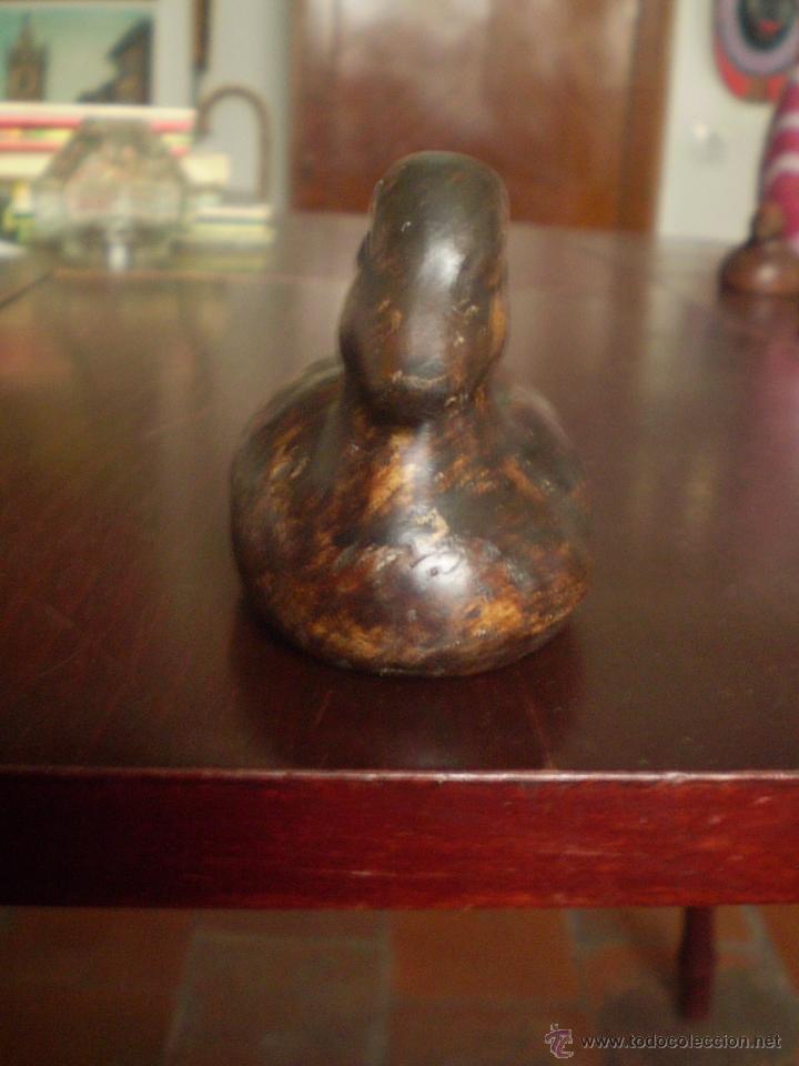 Artesan&iacute;a: PATITO DE YESO PINTADO - Foto 2