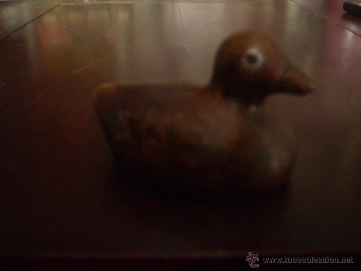 Artesan&iacute;a: PATITO DE YESO PINTADO - Foto 2