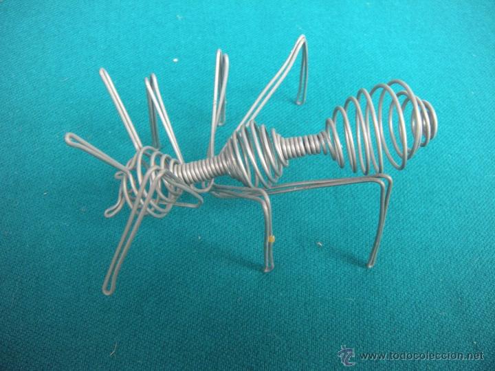 Artesan&iacute;a: HORMIGAS DE ALAMBRE - Foto 4