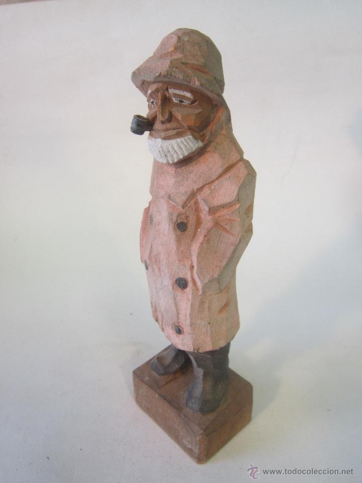 Artesan&iacute;a: TALLA POPULAR PESCADOR EN MADERA - Foto 1