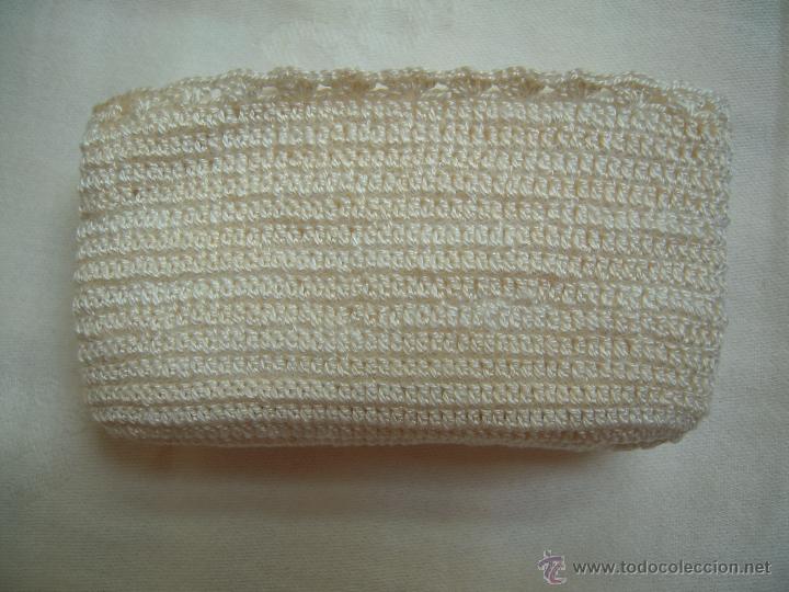 Artesan&iacute;a: Funda de ganchillo con flor - Foto 3