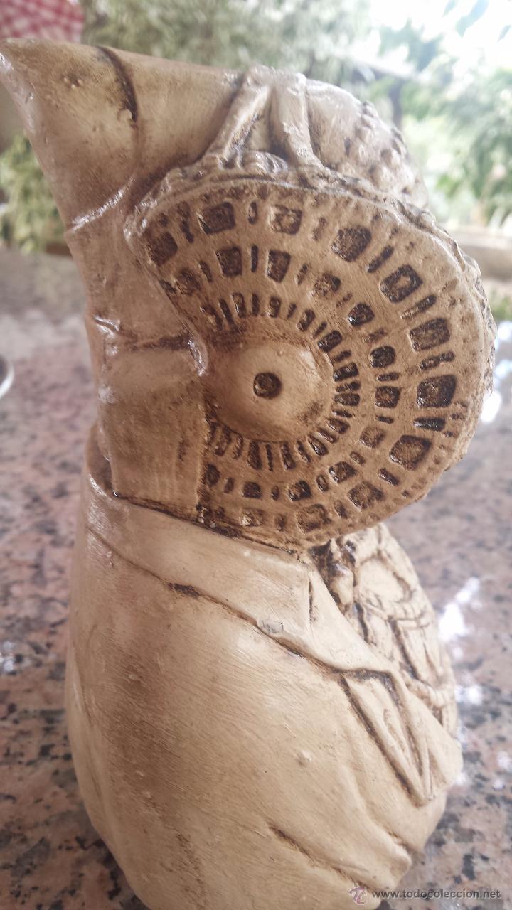 Artesan&iacute;a: busto de la dama de elche. escayola - Foto 4