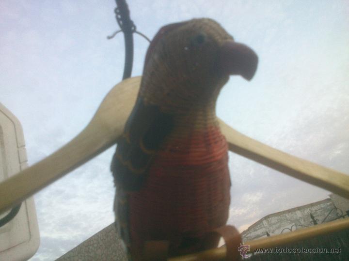 Artesan&iacute;a: PAJARO EN MINBRE PINTADO A MANO - Foto 2