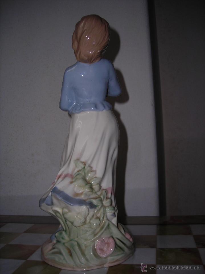 Artesan&iacute;a: Pastorcilla de cer&aacute;mica NADAL. - Foto 3