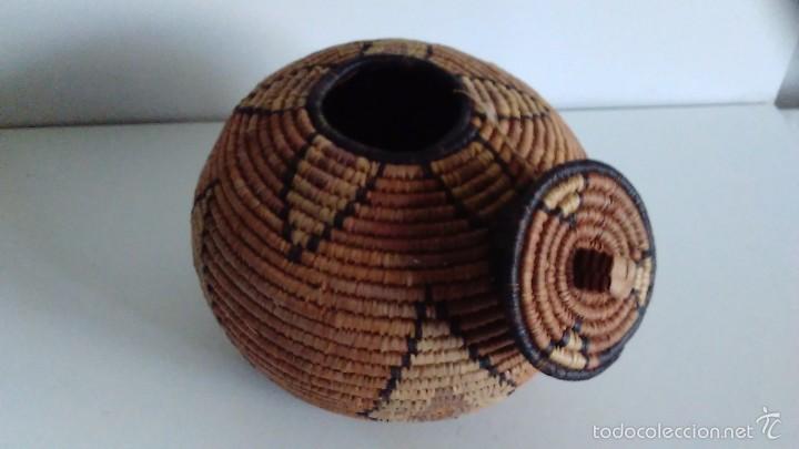 Artesan&iacute;a: Recipiente con tapa hecho en paja - Foto 5