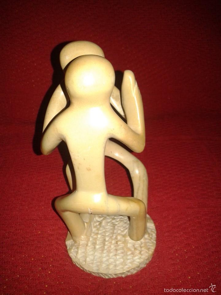 Artesan&iacute;a: FIGURA EN UNA PIEZA HECHA EN KENIA - Foto 3