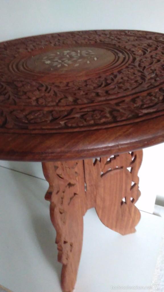 Artesan&iacute;a: Mesa oriental con incrustaciones en nacar - Foto 1