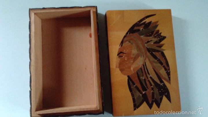Artesan&iacute;a: Caja de madera con taracea de un indio - Foto 4