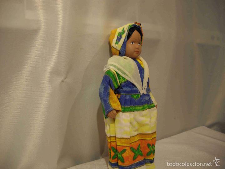 Artesan&iacute;a: MU&Ntilde;ECA PORCELANA MARTINICA - Foto 2