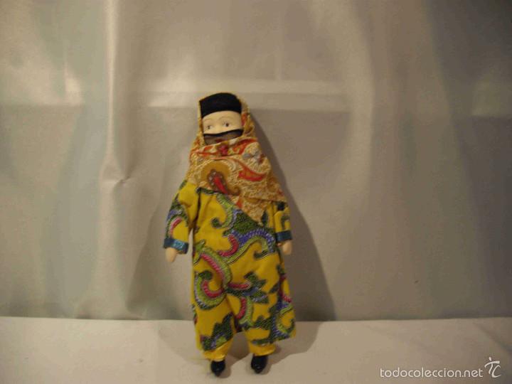 Artesan&iacute;a: MU&Ntilde;ECA PORCELAN YEMEN - Foto 1