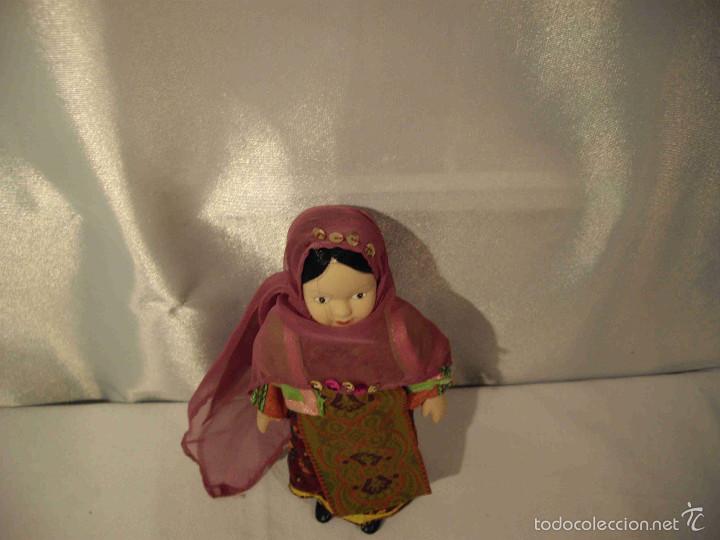 Artesan&iacute;a: MU&Ntilde;ECA PORCELANA IRAN - Foto 5