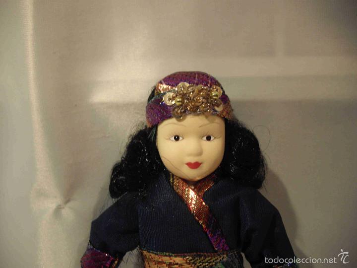 Artesan&iacute;a: MU&Ntilde;ECA PORCELANA KOREA - Foto 2