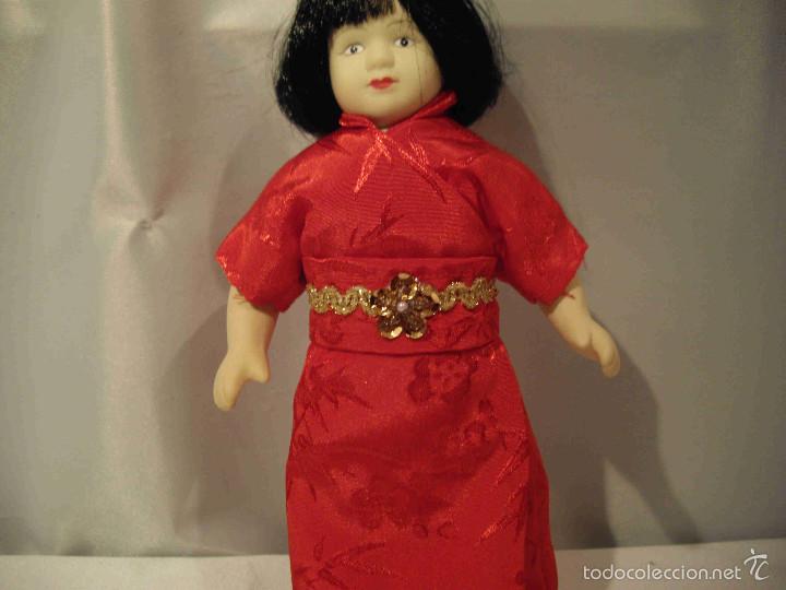 Artesan&iacute;a: MU&Ntilde;ECA PORCELANA CHINA - Foto 3
