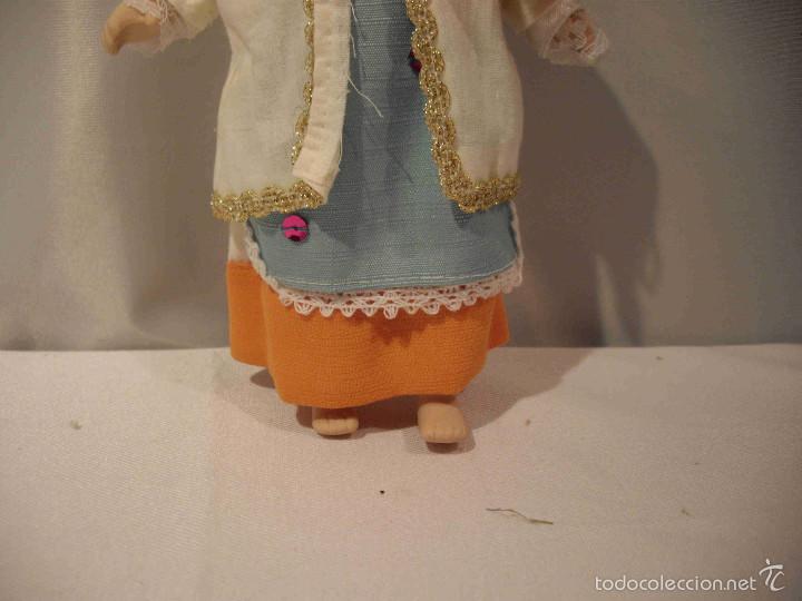 Artesan&iacute;a: MU&Ntilde;ECA PORCELANA LIBANO - Foto 4