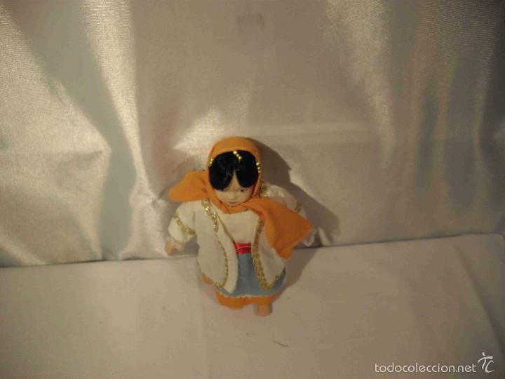 Artesan&iacute;a: MU&Ntilde;ECA PORCELANA LIBANO - Foto 5