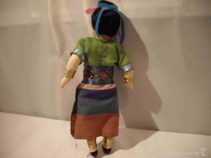 Artesan&iacute;a: MU&Ntilde;ECA PORCELANA BIRMANIA - Foto 7