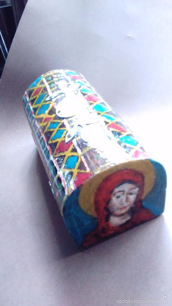 Artesan&iacute;a: Peque&ntilde;o ba&uacute;l pintado a mano - Foto 8