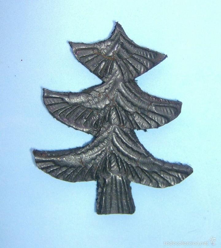 Artesan&iacute;a: ARBOL DE CUERO NEGRO - Foto 1